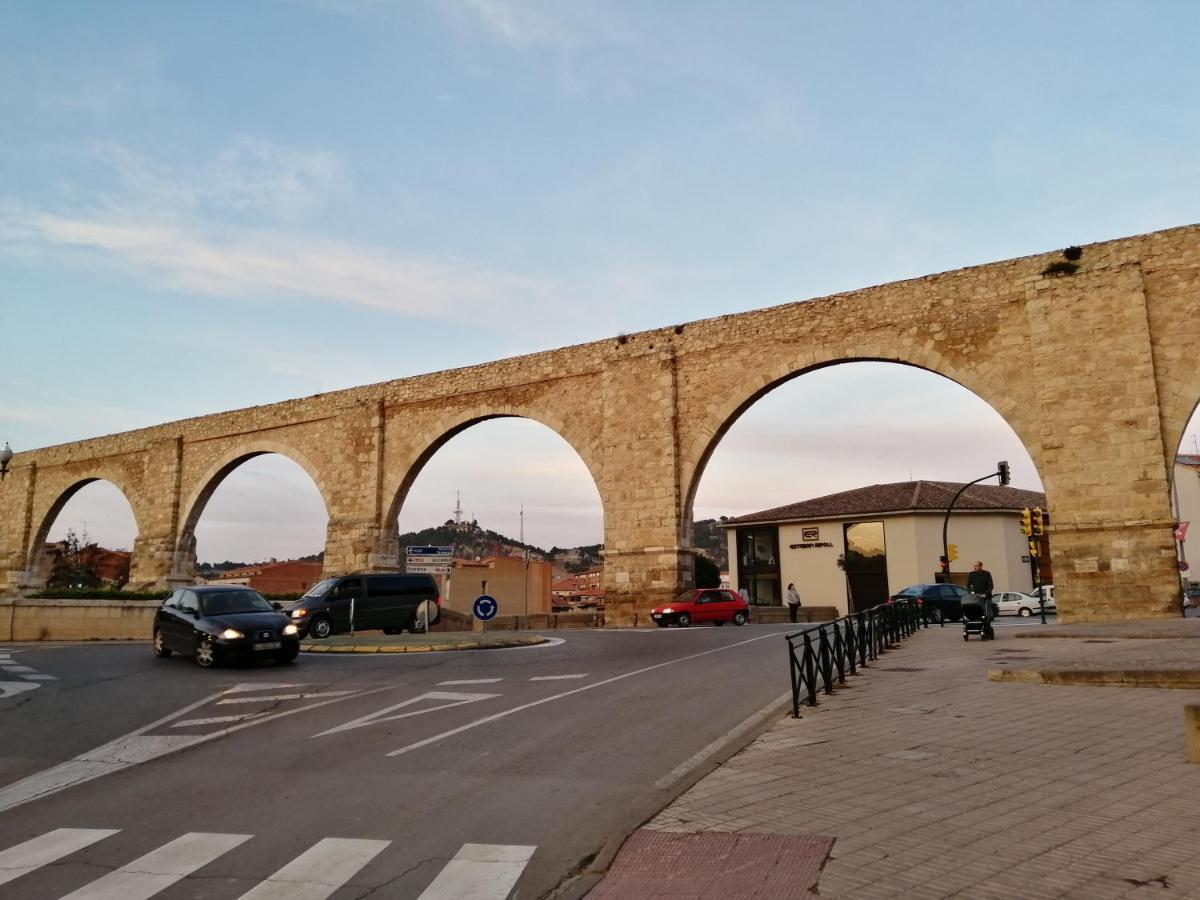 Estudios Los Arcos Teruel Buitenkant foto
